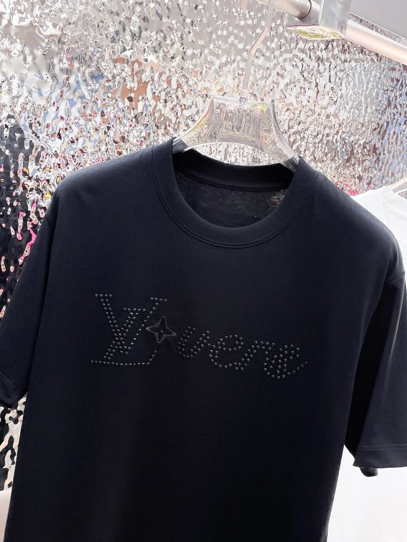 Louis Vuitton T-Shirts Stretchable 137030