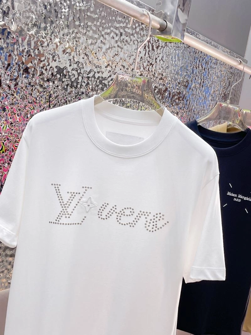 Louis Vuitton T-Shirts QuickDry 137037