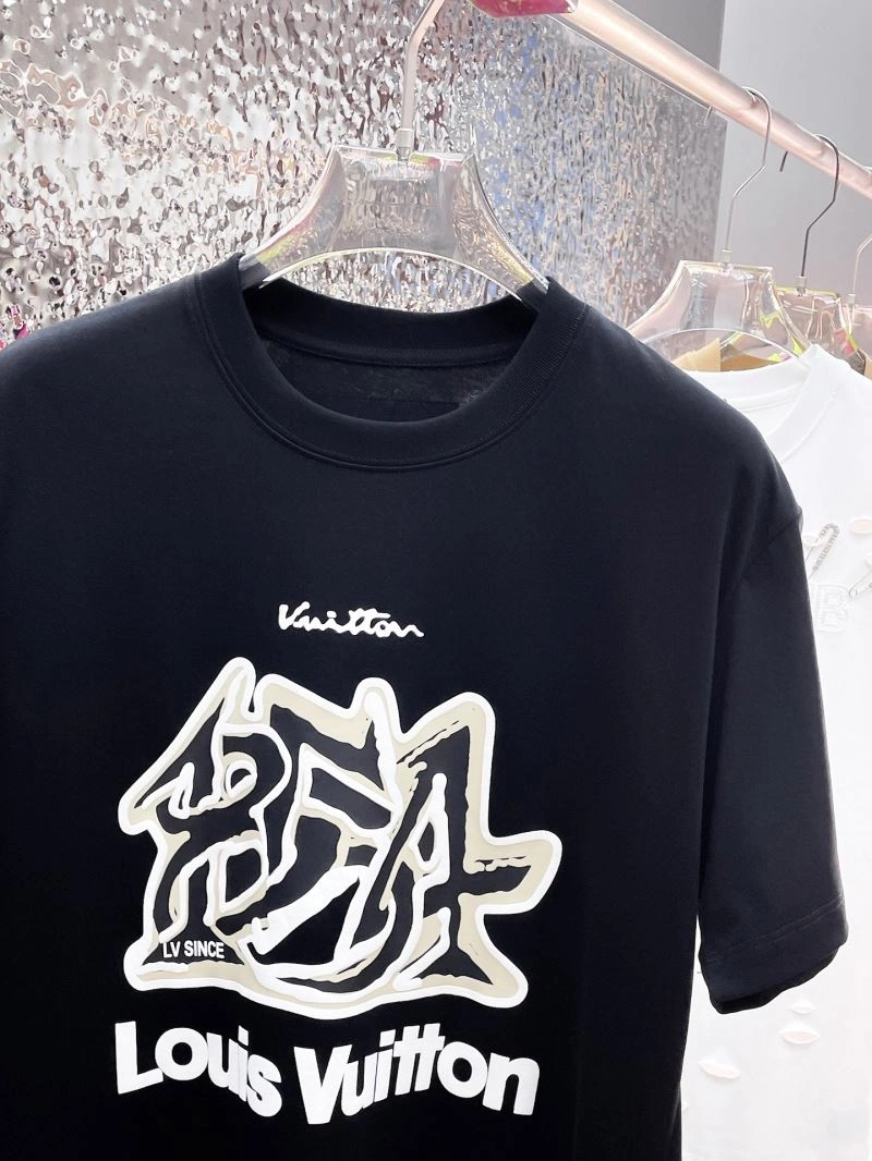 Louis Vuitton T-Shirts Sustainable 137029