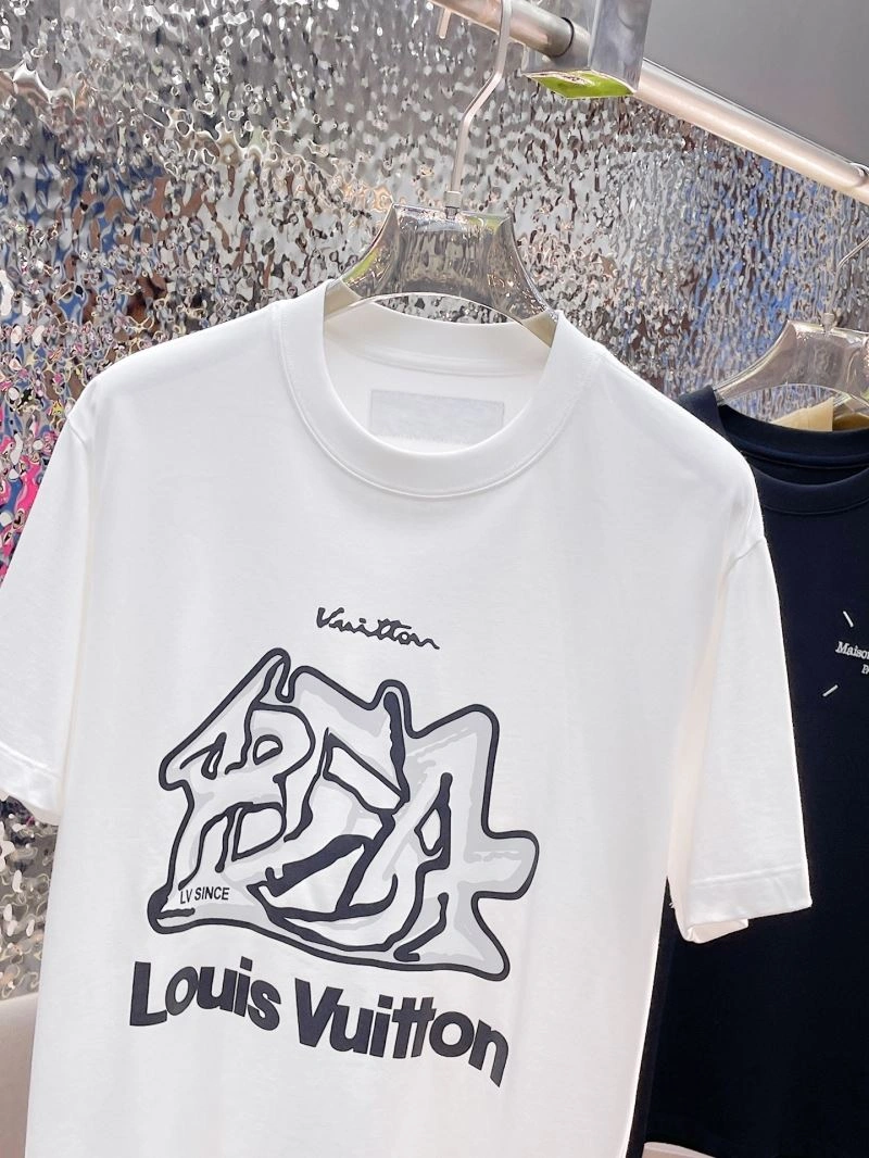 Louis Vuitton T-Shirts MoistureWicking 137033