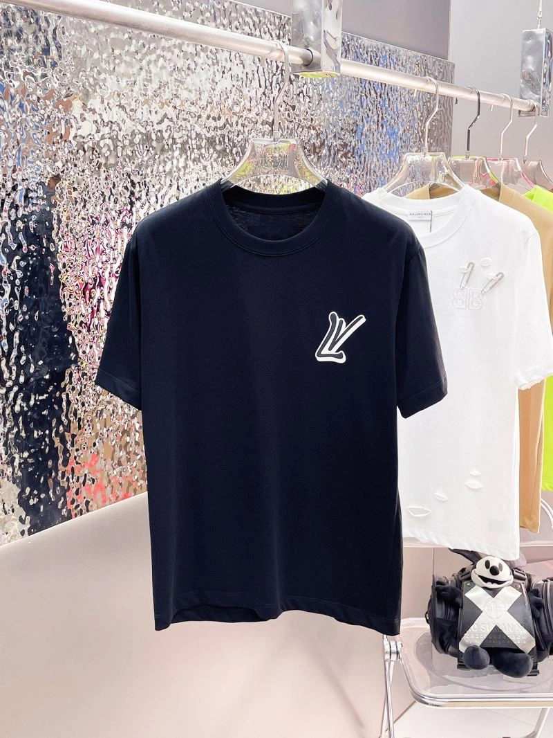 SoftTouch Louis Vuitton T-Shirts 137025