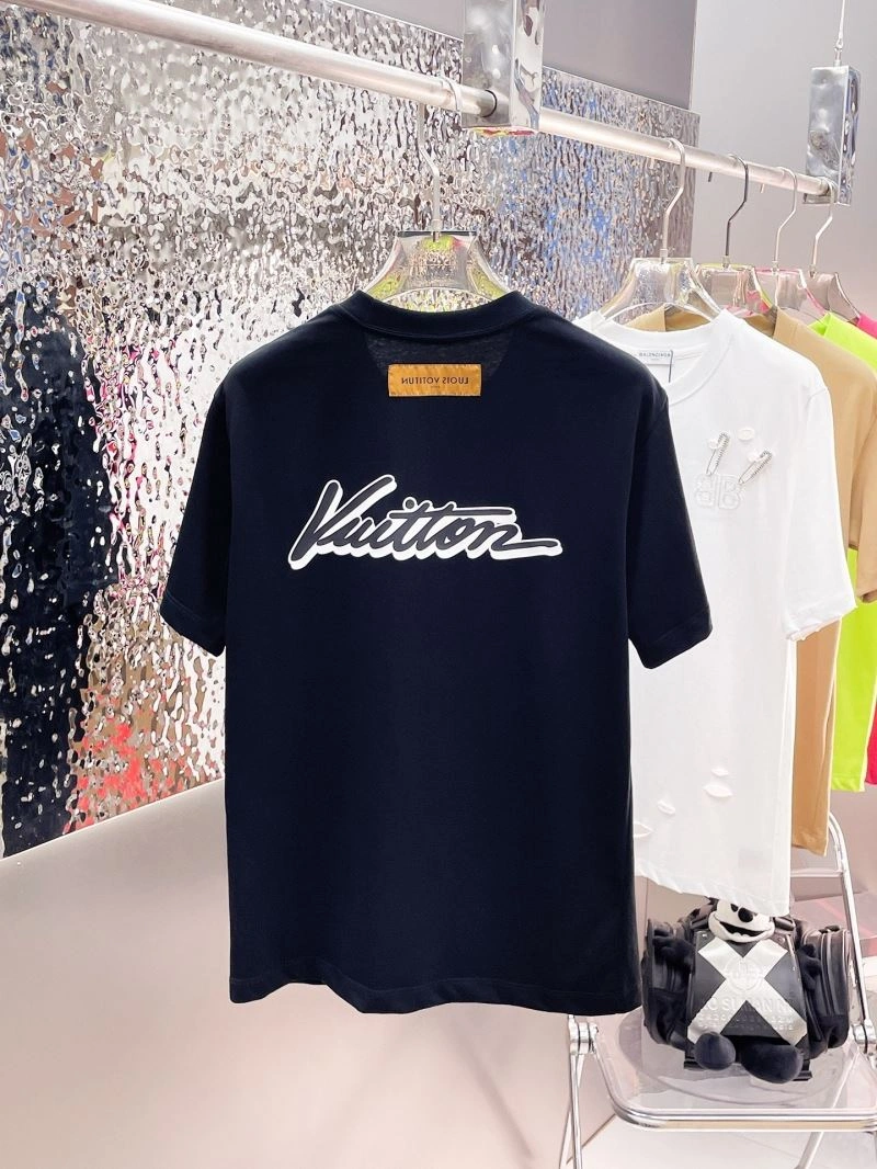 SoftTouch Louis Vuitton T-Shirts 137025