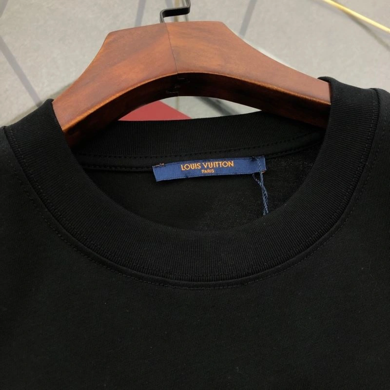 Louis Vuitton T-Shirts TechFriendly 137035