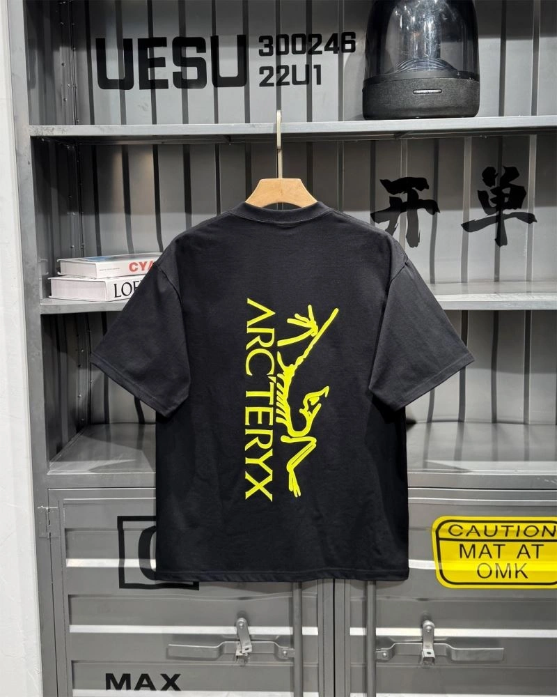 Louis Vuitton T-Shirts Sporty 137041