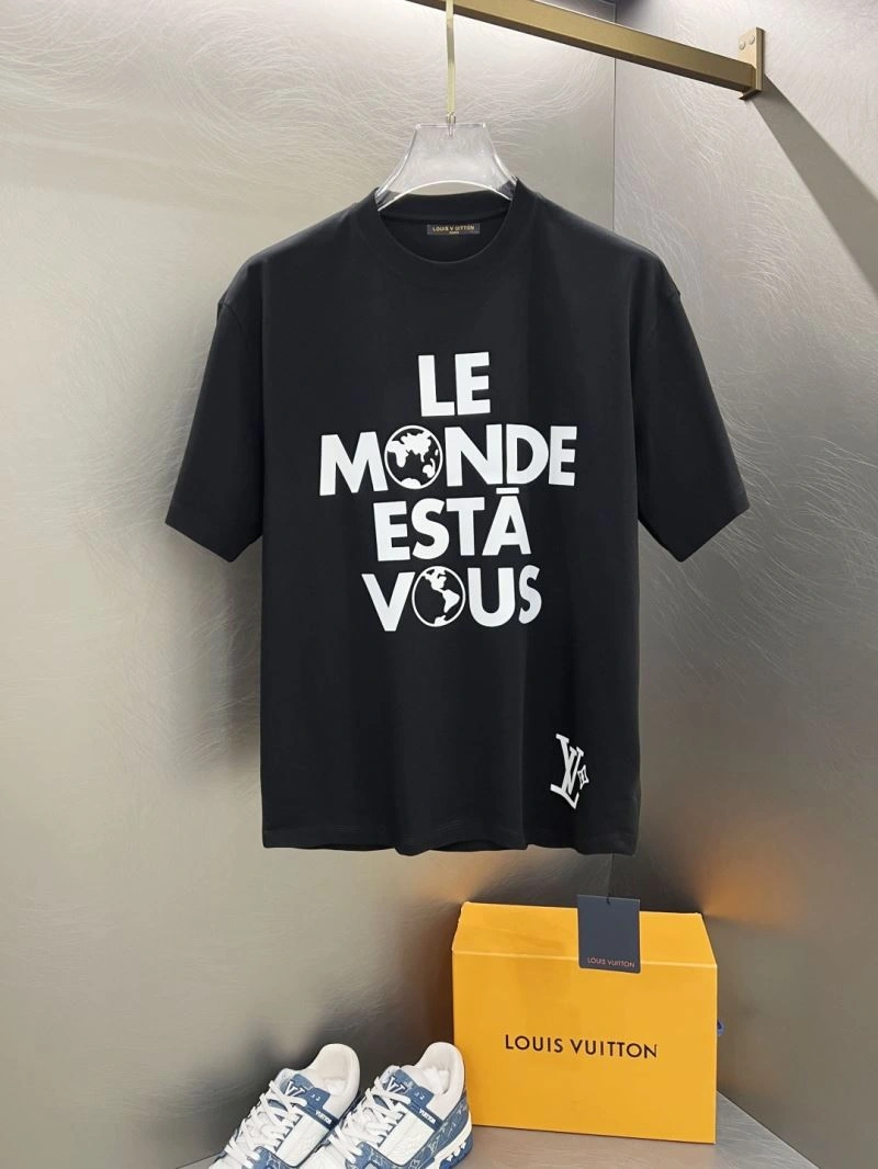 SmoothTexture Louis Vuitton T-Shirts 137042