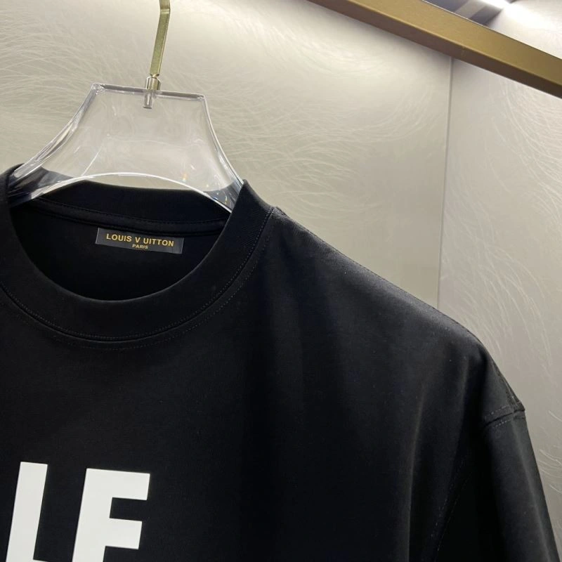 SmoothTexture Louis Vuitton T-Shirts 137042