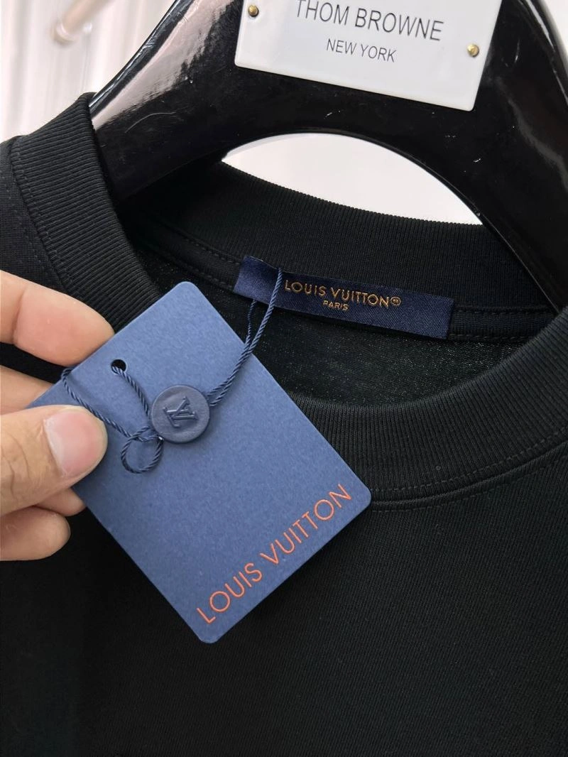 SmartChoice Louis Vuitton T-Shirts 137023