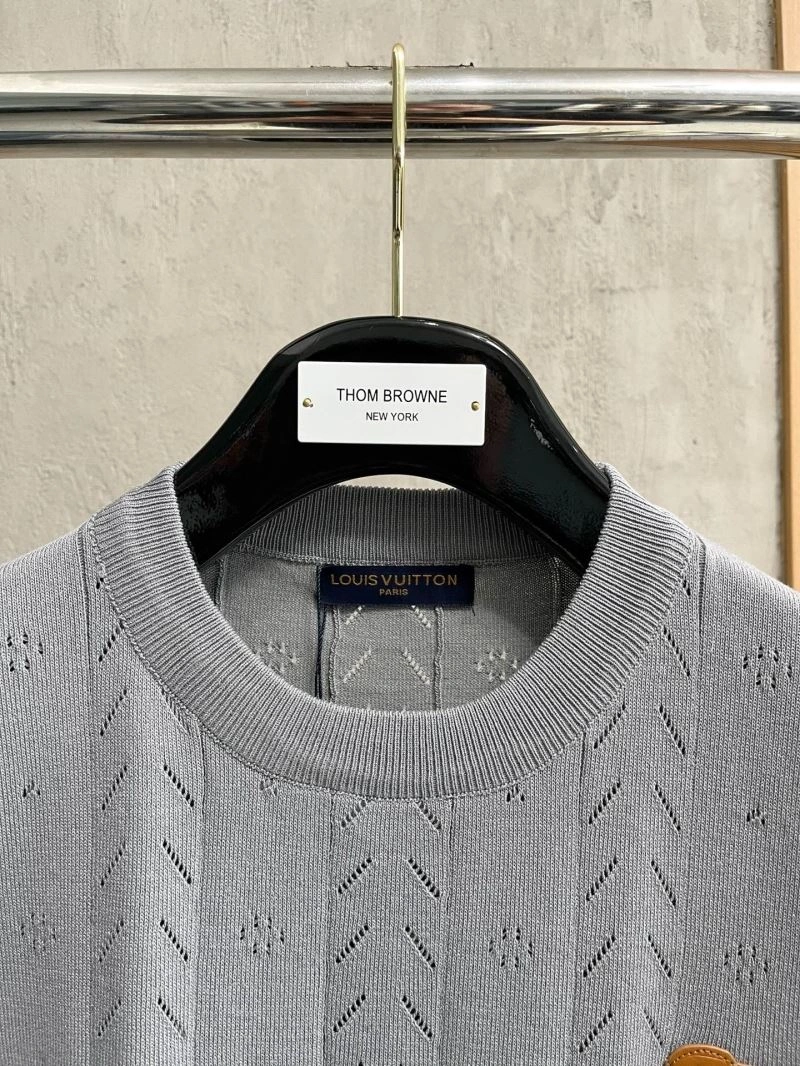 Breathable Louis Vuitton T-Shirts 137046