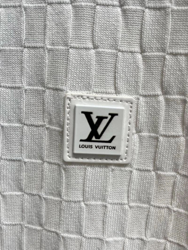 Louis Vuitton T-Shirts WrinkleFree 137024