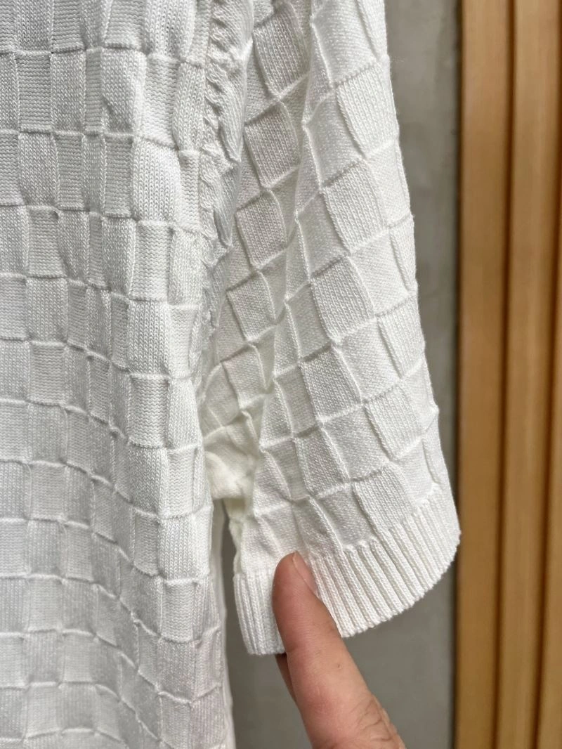Louis Vuitton T-Shirts WrinkleFree 137024