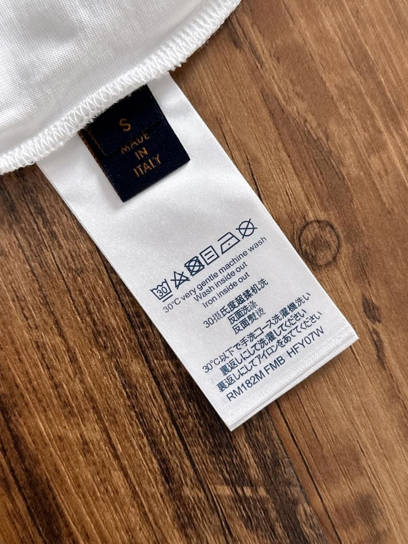 Louis Vuitton T-Shirts EasyCare 137021