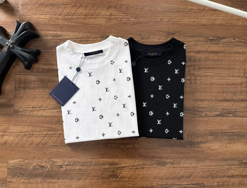 Louis Vuitton T-Shirts Bright 137015