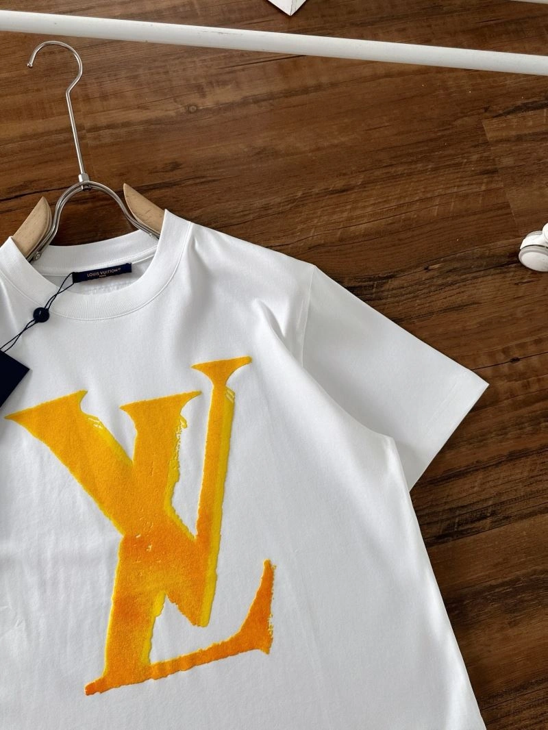 Louis Vuitton T-Shirts OdorResistant 137019