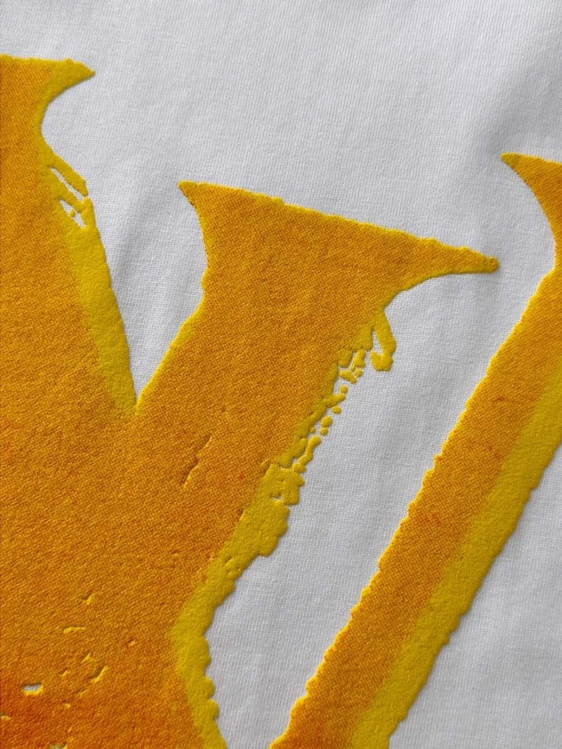 Louis Vuitton T-Shirts OdorResistant 137019