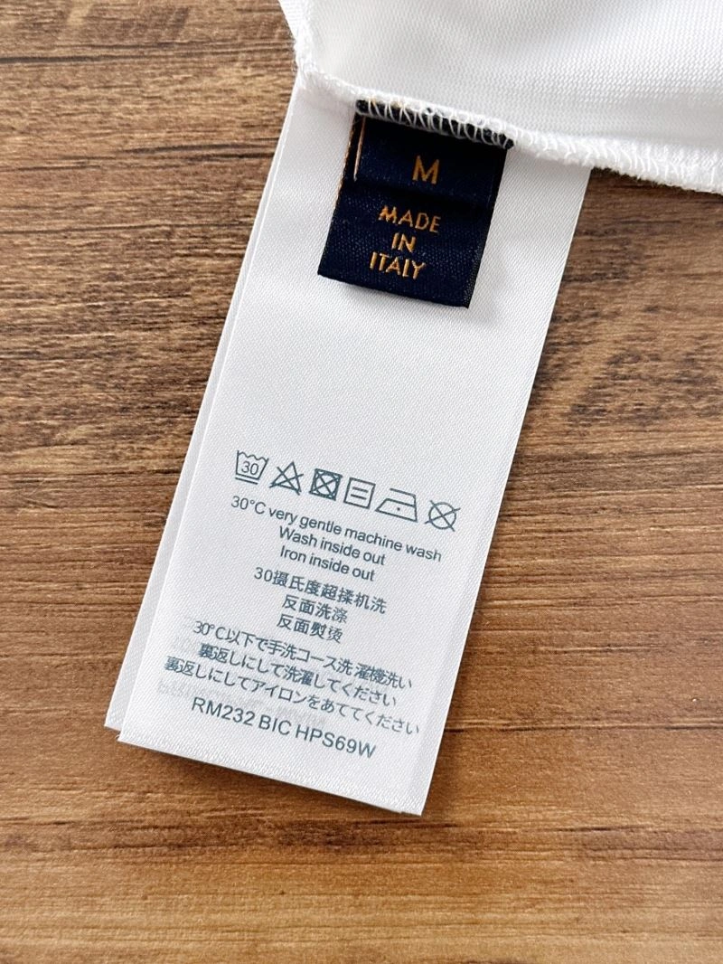Louis Vuitton T-Shirts OdorResistant 137019