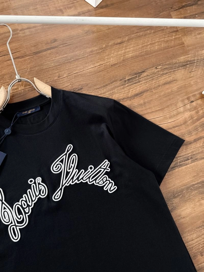 Louis Vuitton T-Shirts Trendsetting 137054
