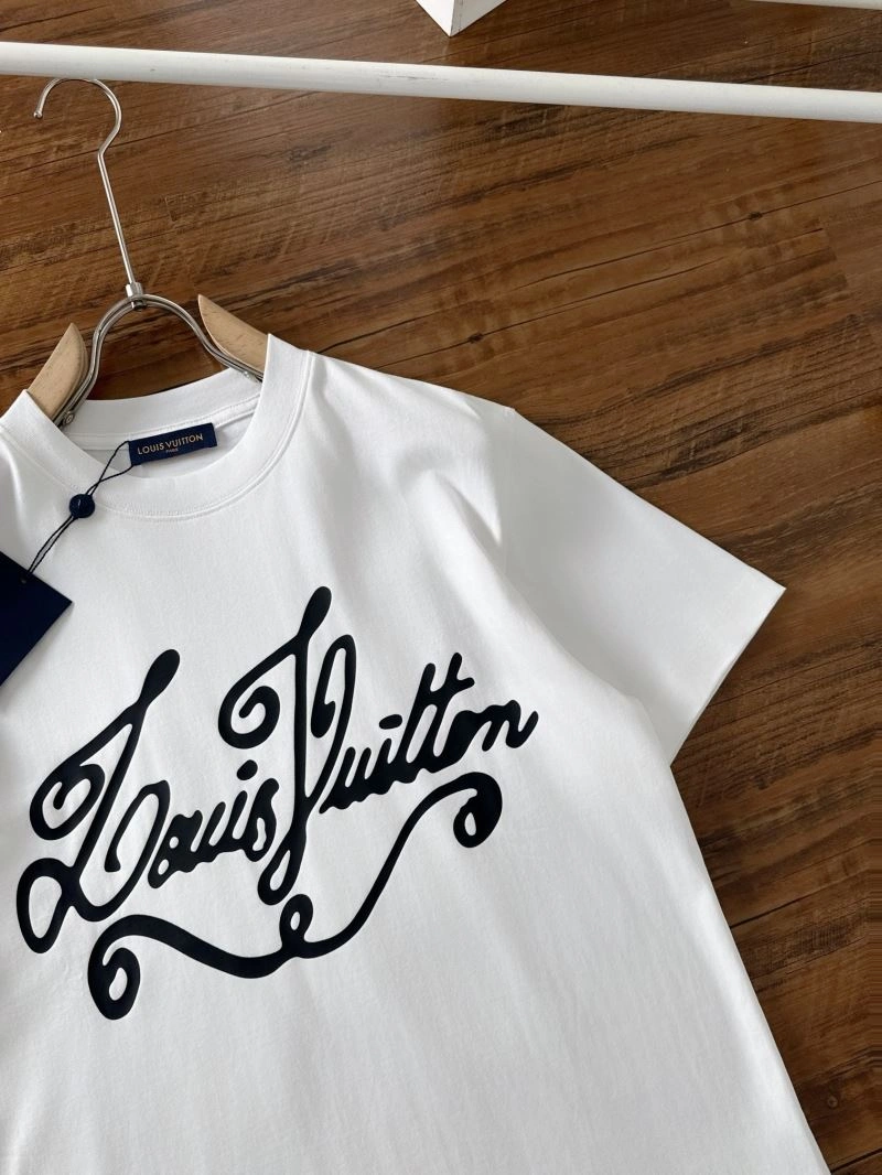Casual Louis Vuitton T-Shirts 137014
