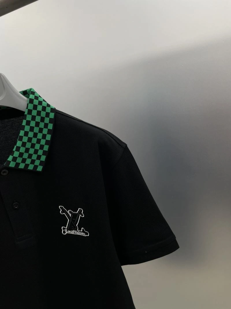 Tailored Louis Vuitton T-Shirts 136994