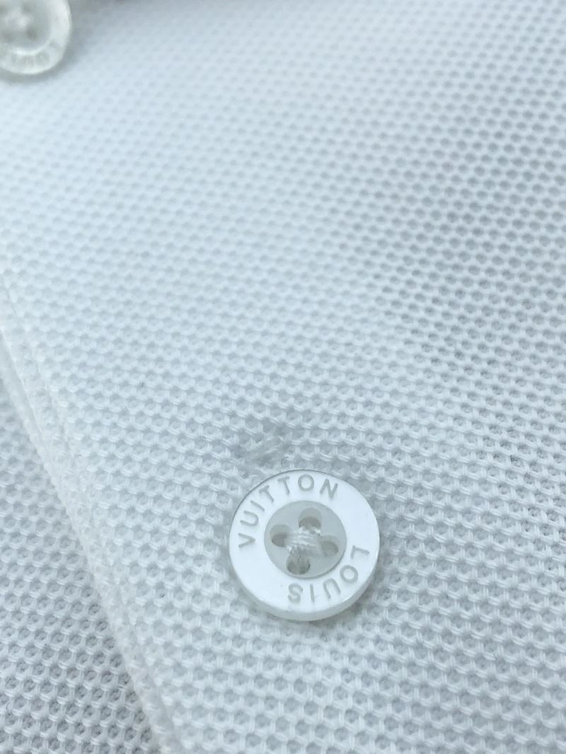 Upgraded Louis Vuitton T-Shirts 137006