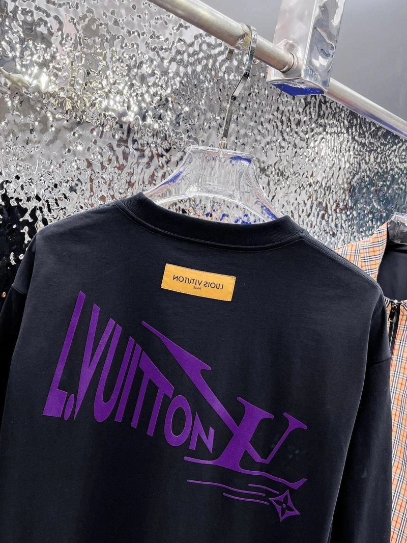 Stretchable Louis Vuitton T-Shirts 137001