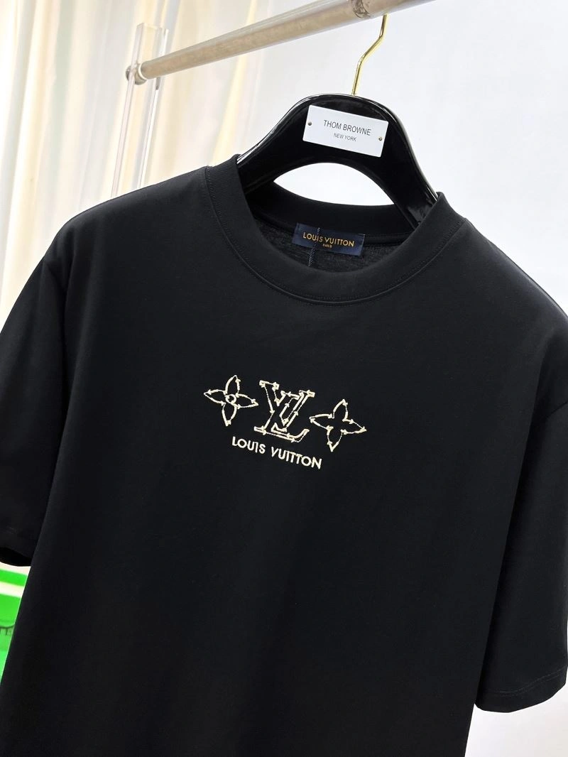 Louis Vuitton T-Shirts EasyCare 136336