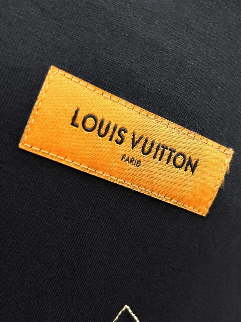 Louis Vuitton T-Shirts EasyCare 136336