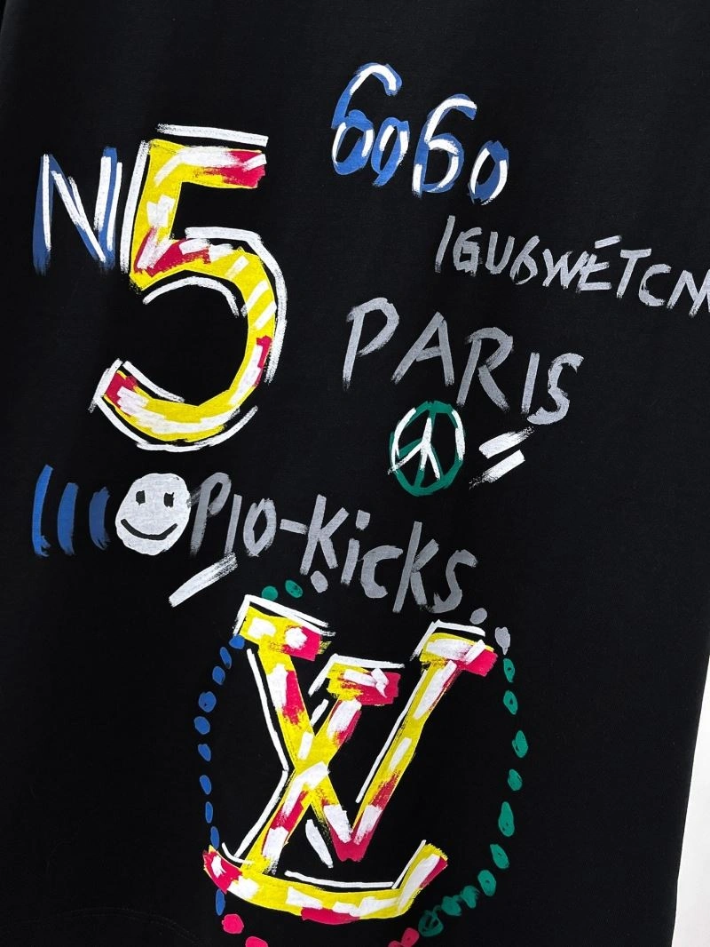 Classic Louis Vuitton T-Shirts 136332
