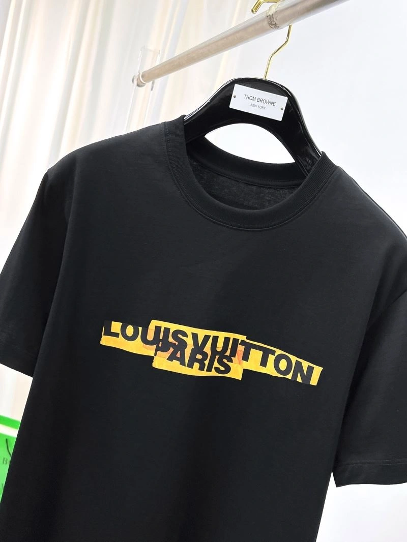 Louis Vuitton T-Shirts GoodFit 136328