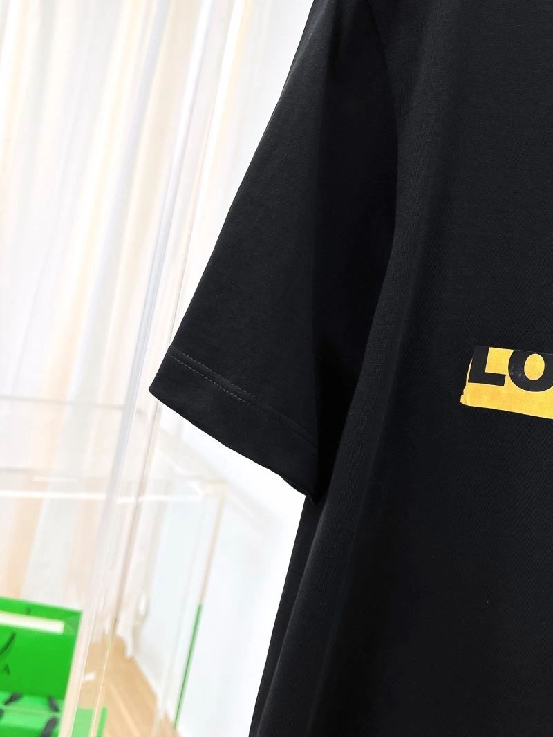 Louis Vuitton T-Shirts GoodFit 136328