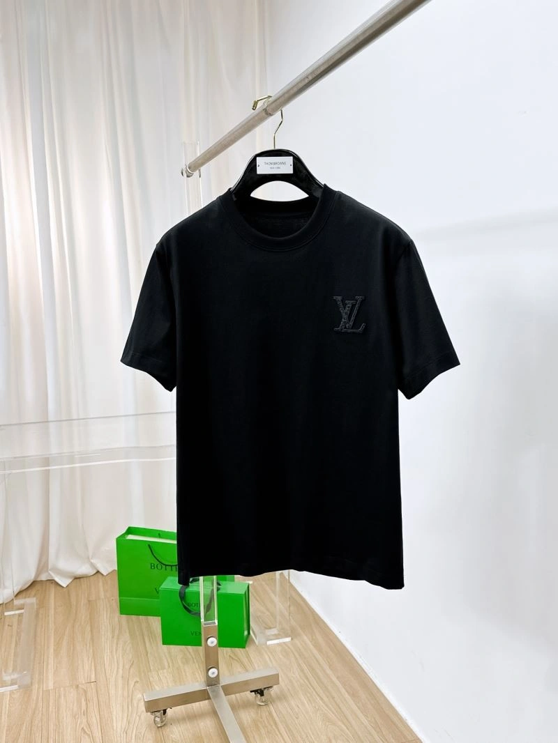Louis Vuitton T-Shirts Upgraded 136343