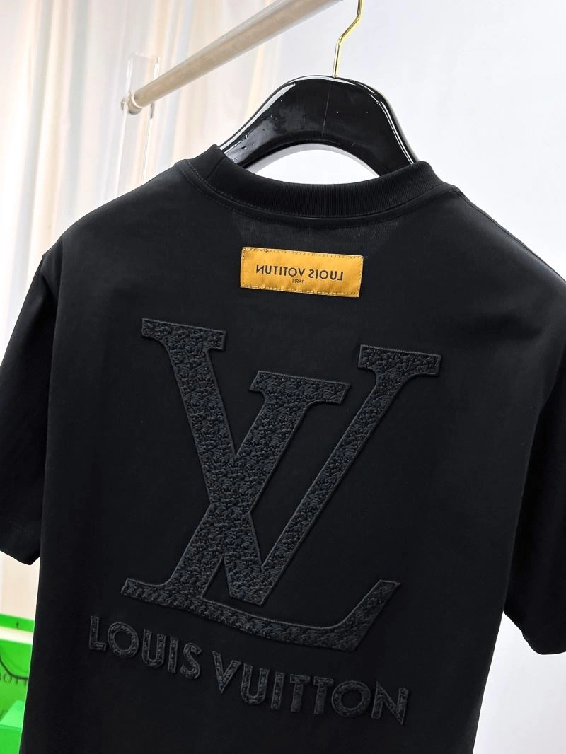 Louis Vuitton T-Shirts Upgraded 136343