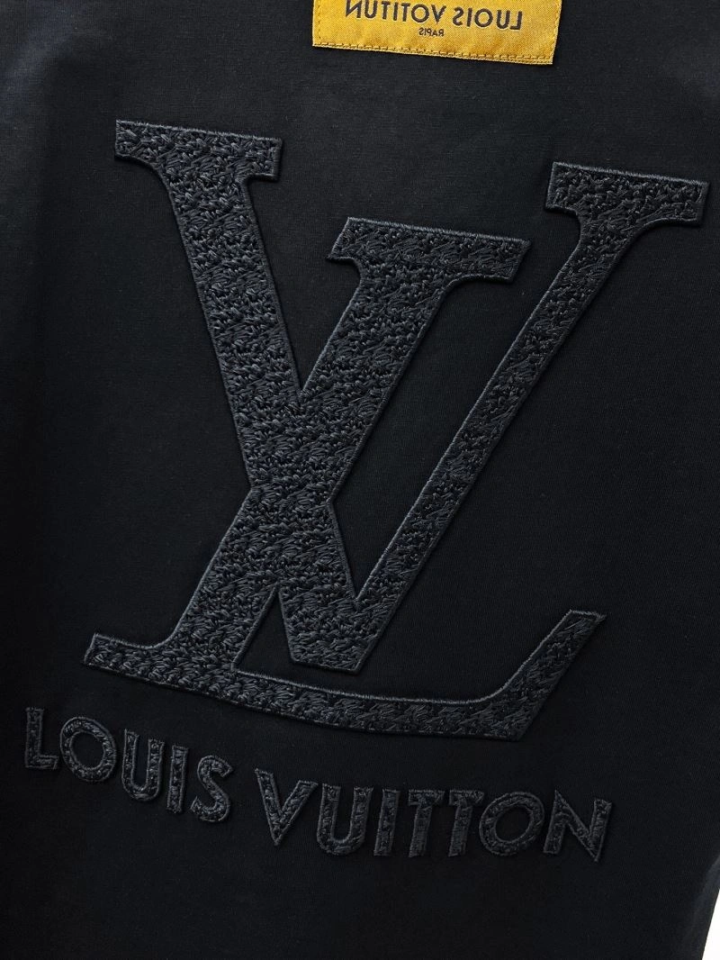 Louis Vuitton T-Shirts Upgraded 136343