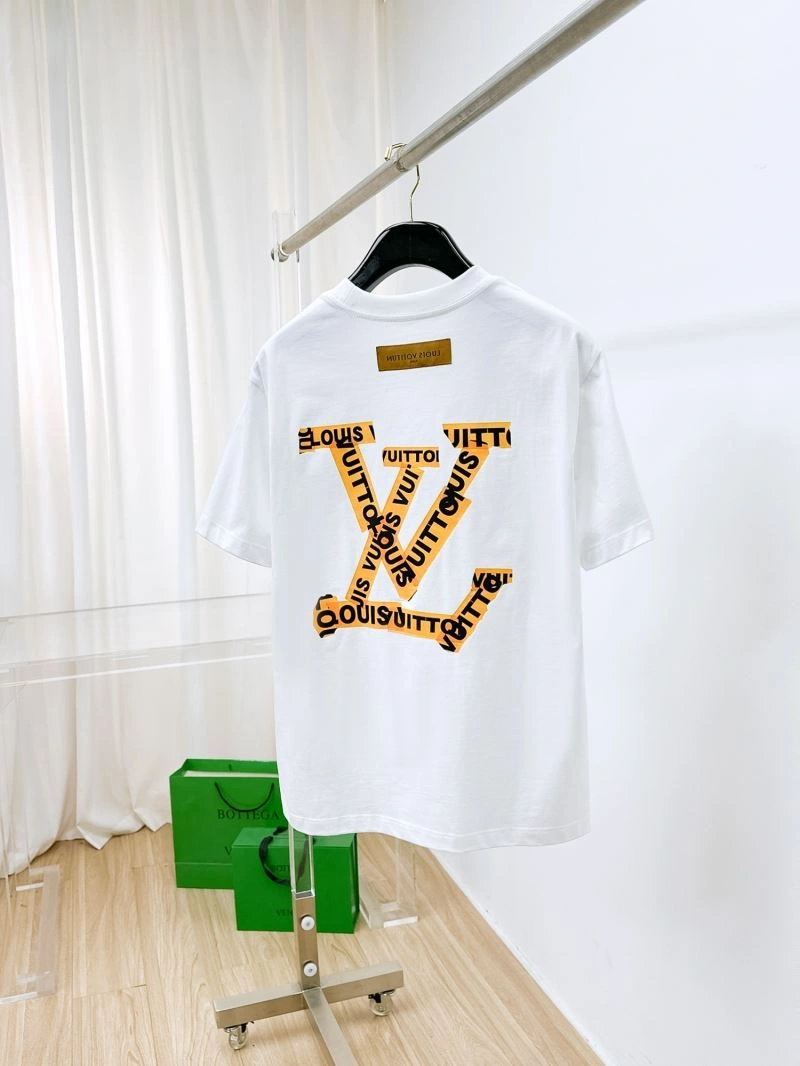 Louis Vuitton T-Shirts Flexible 136326