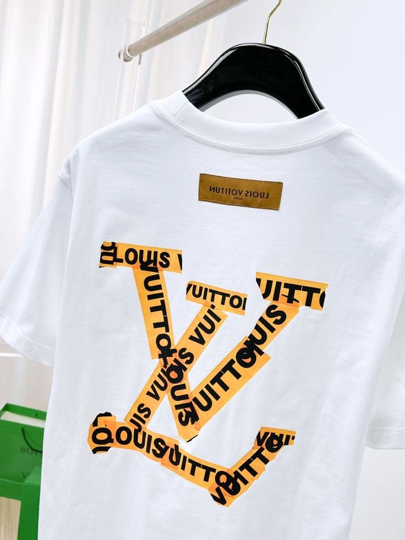 Louis Vuitton T-Shirts Flexible 136326