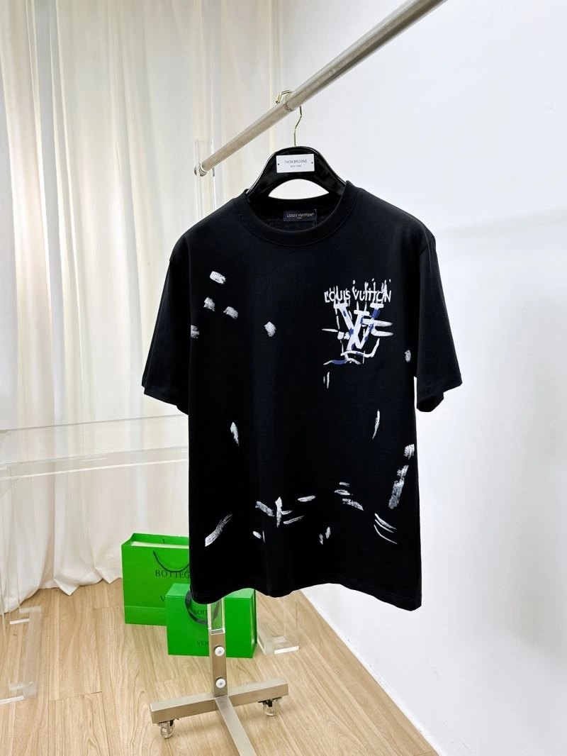 SportInspired Louis Vuitton T-Shirts 136324