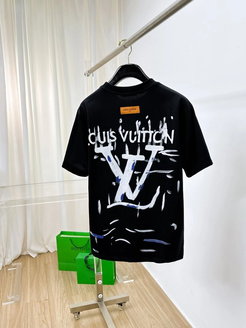 SportInspired Louis Vuitton T-Shirts 136324