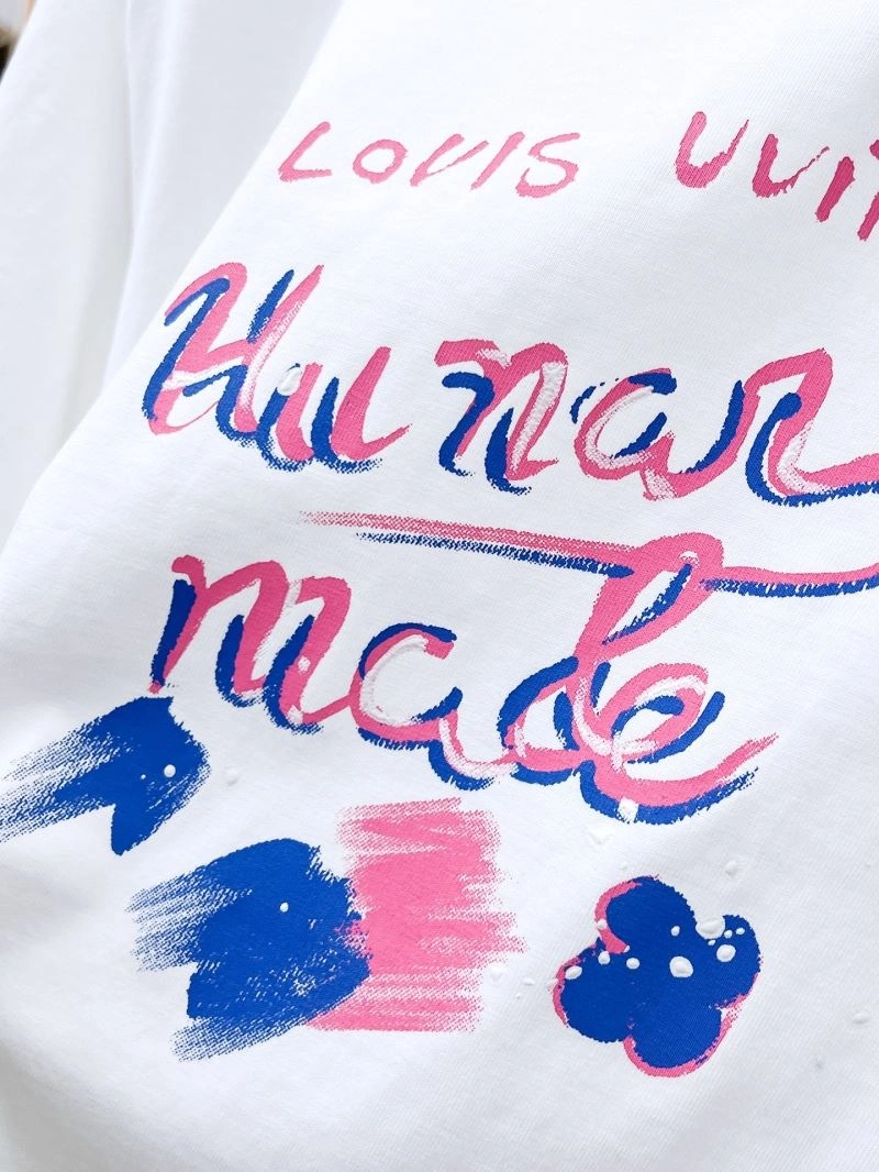 Tailored Louis Vuitton T-Shirts 136316