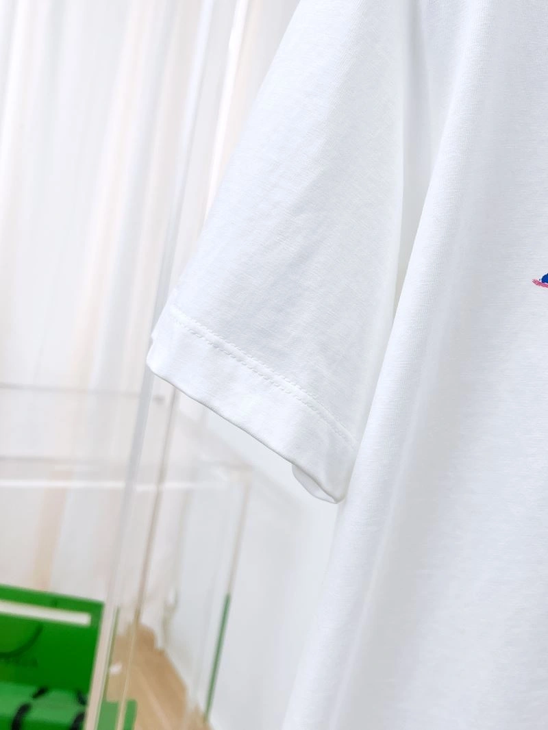Tailored Louis Vuitton T-Shirts 136316
