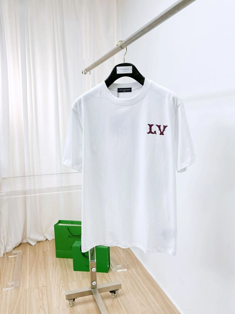 Louis Vuitton T-Shirts Unisex 136303