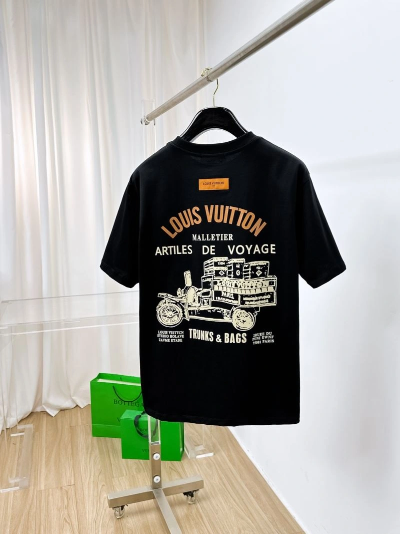 Packable Louis Vuitton T-Shirts 136310