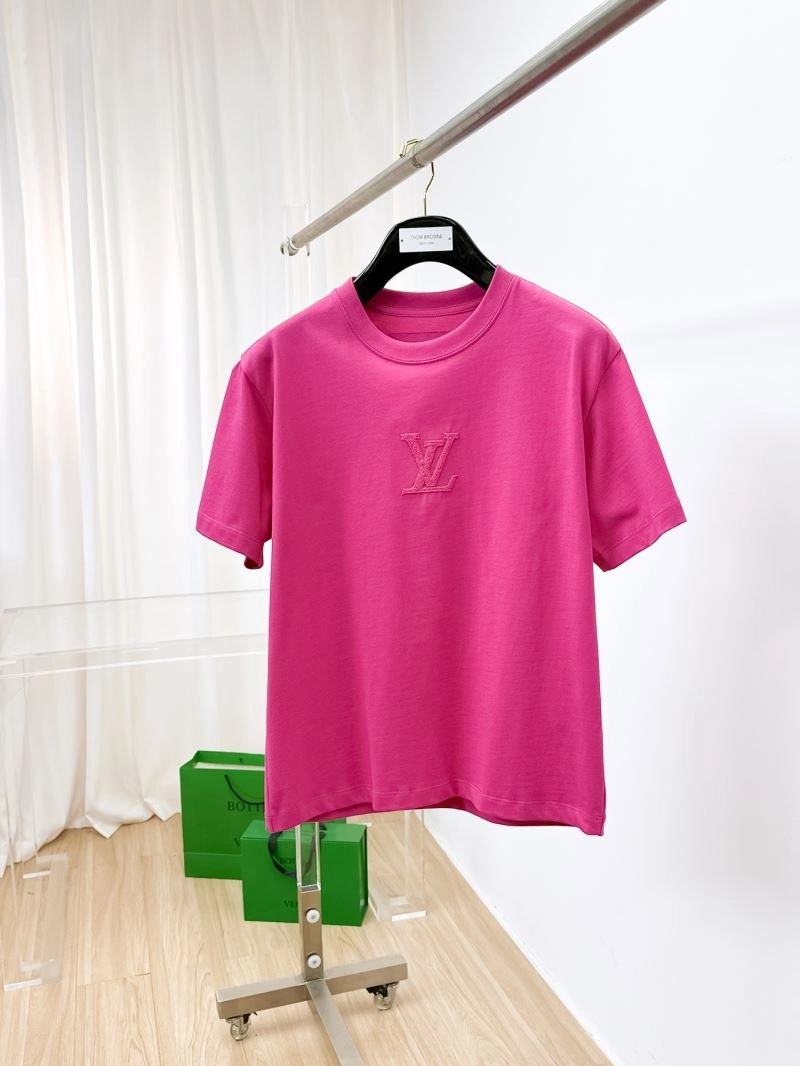 Breathable Louis Vuitton T-Shirts 136298
