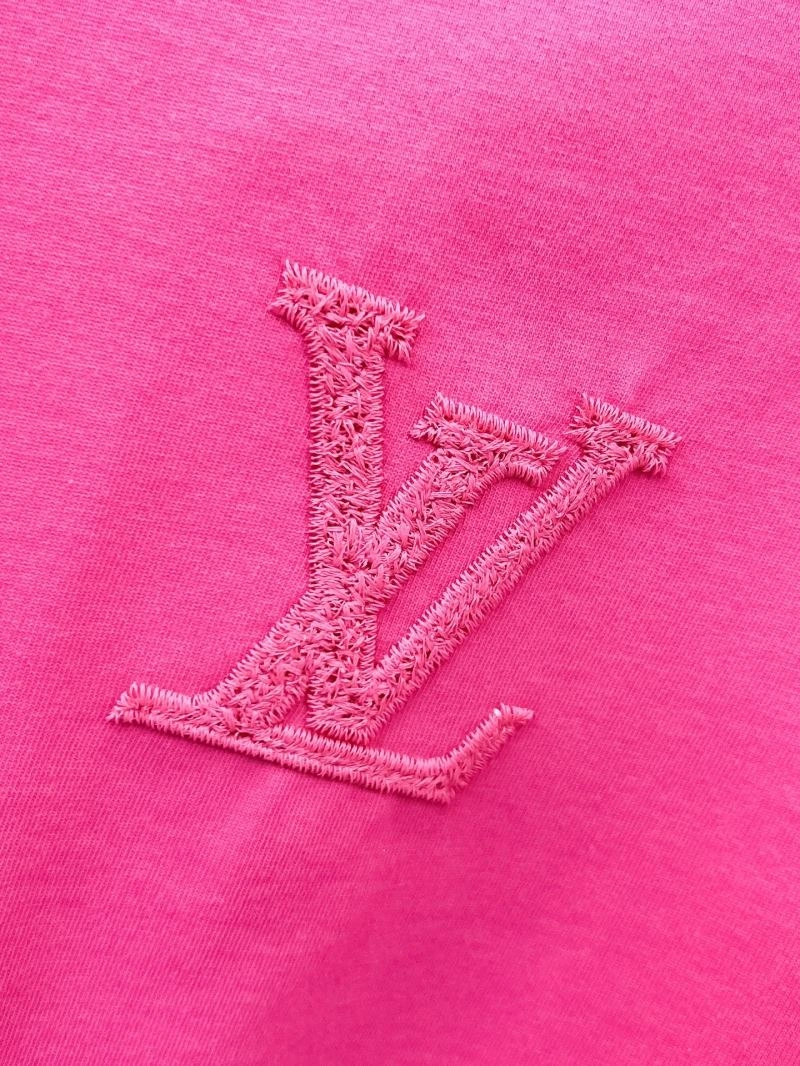 Breathable Louis Vuitton T-Shirts 136298