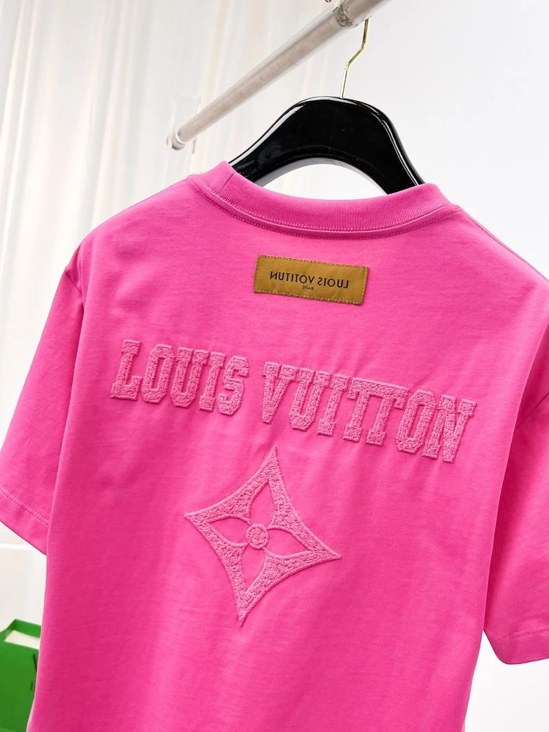 Breathable Louis Vuitton T-Shirts 136298