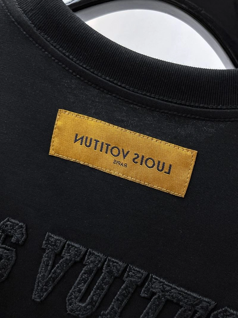 Louis Vuitton T-Shirts Refined 136313