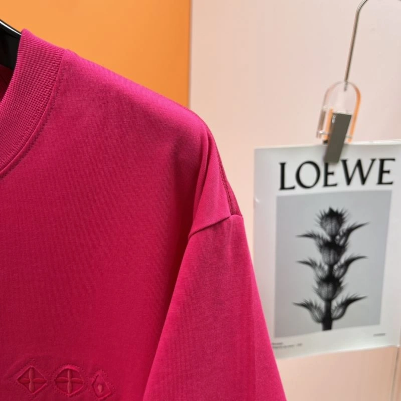 Louis Vuitton T-Shirts Resilient 136309