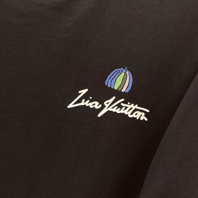 Louis Vuitton T-Shirts StreetReady 136318
