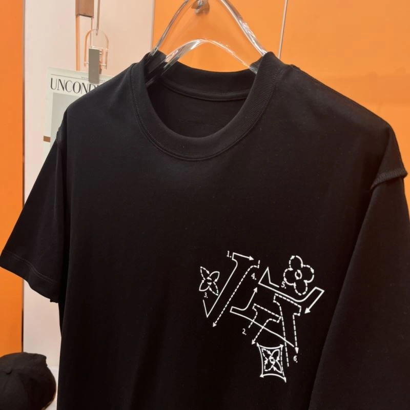 Louis Vuitton T-Shirts Compact 136297