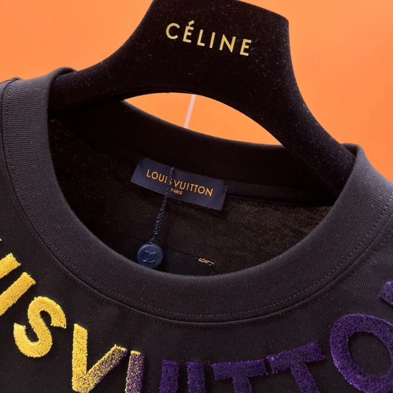 Louis Vuitton T-Shirts Flexible 136301