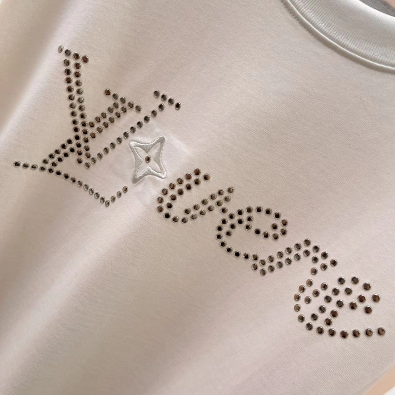 Louis Vuitton T-Shirts OnTrend 136323