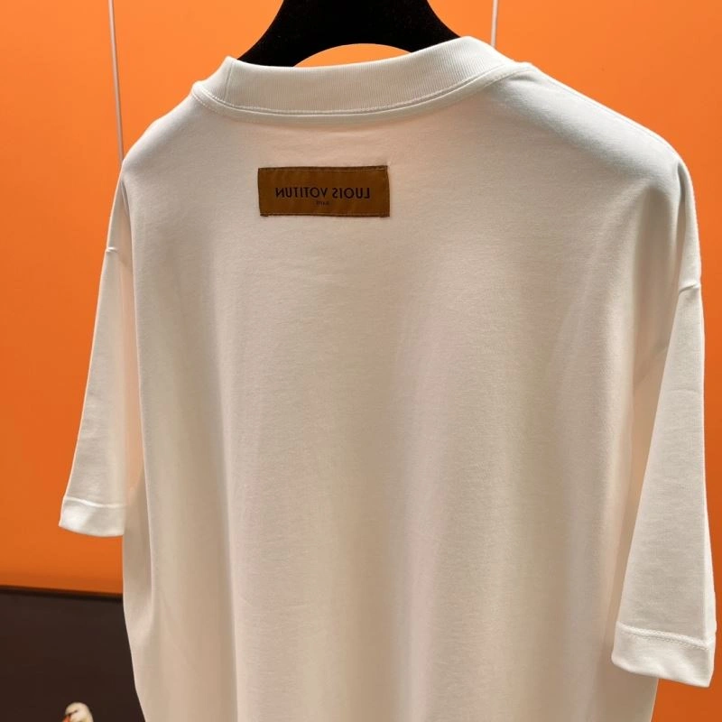 Louis Vuitton T-Shirts OnTrend 136323